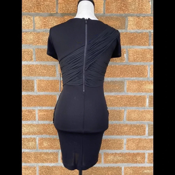 Alice and Olivia Short Sleeve Goddess Dress small - Picture 9 of 11